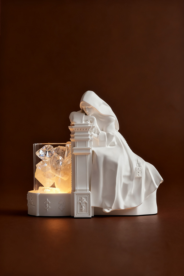 table lamp muses on