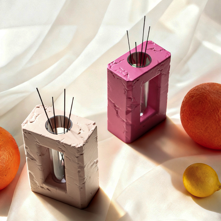 fragrance-diffuser-broken-hover