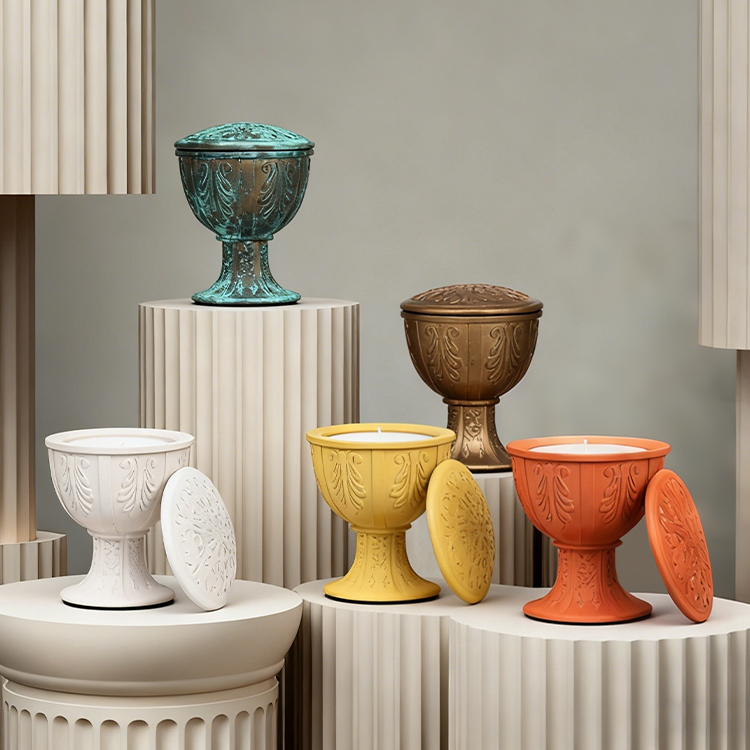 scented-candle-jar-grail-hover